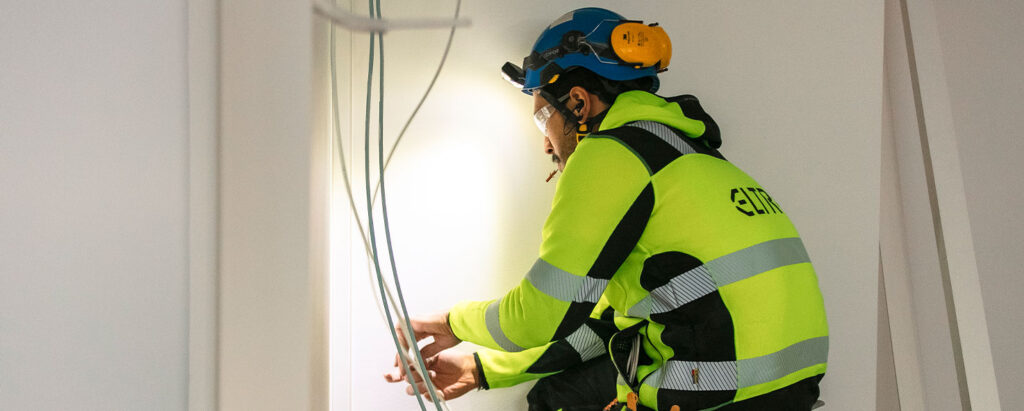 Korjauskohteen sähköurakointi Helsingin Tapulinkaupungissa
