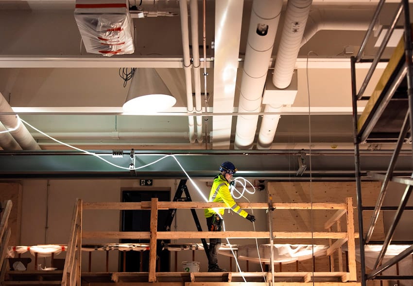 Electrical Contracting for Commercial Spaces